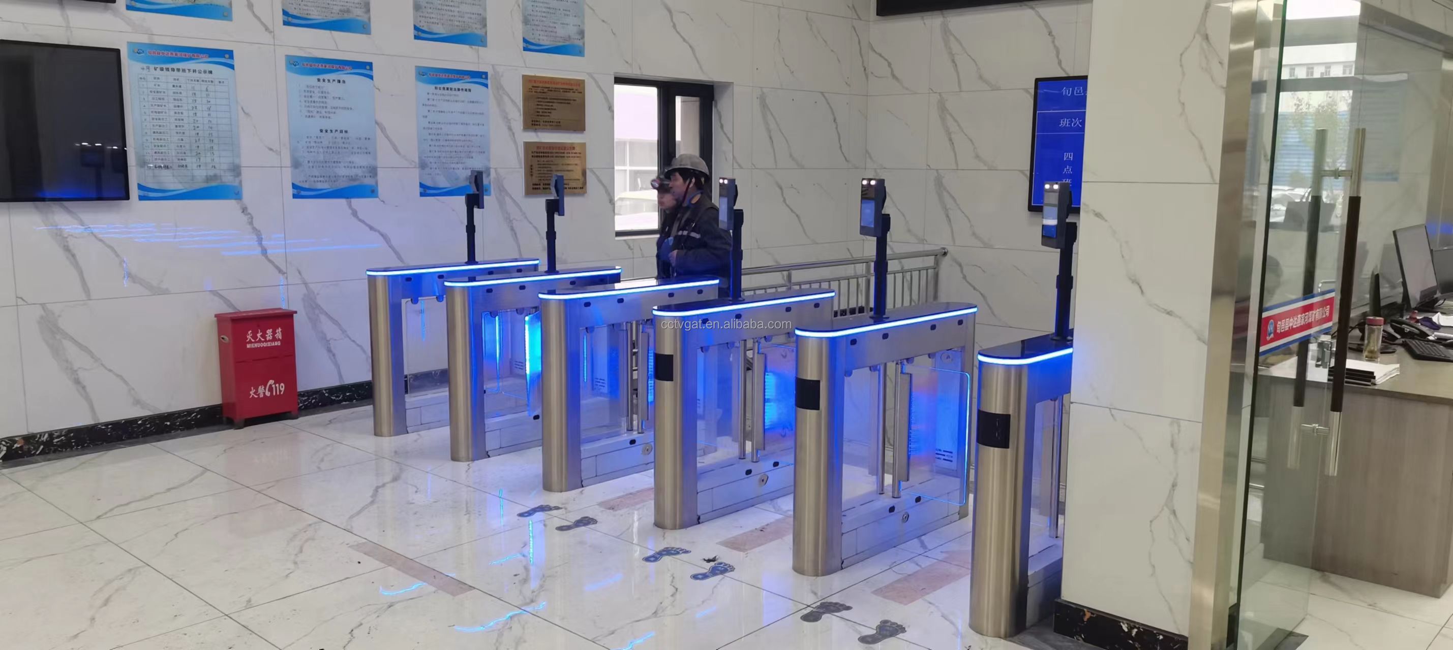 High-Security Biometric Facial Recognition Automatic Speed Gate Turnstile for Restricted Zones – Advanced Pedestrian Access Control System