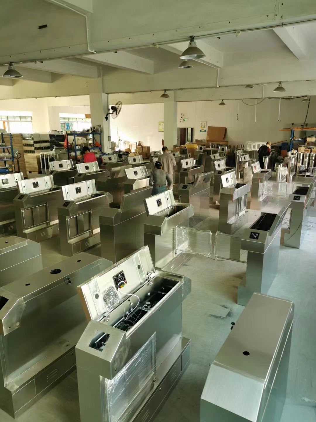 luxury-automatic-swing-barrier-turnstile-hotel-lobby-executive-offices
